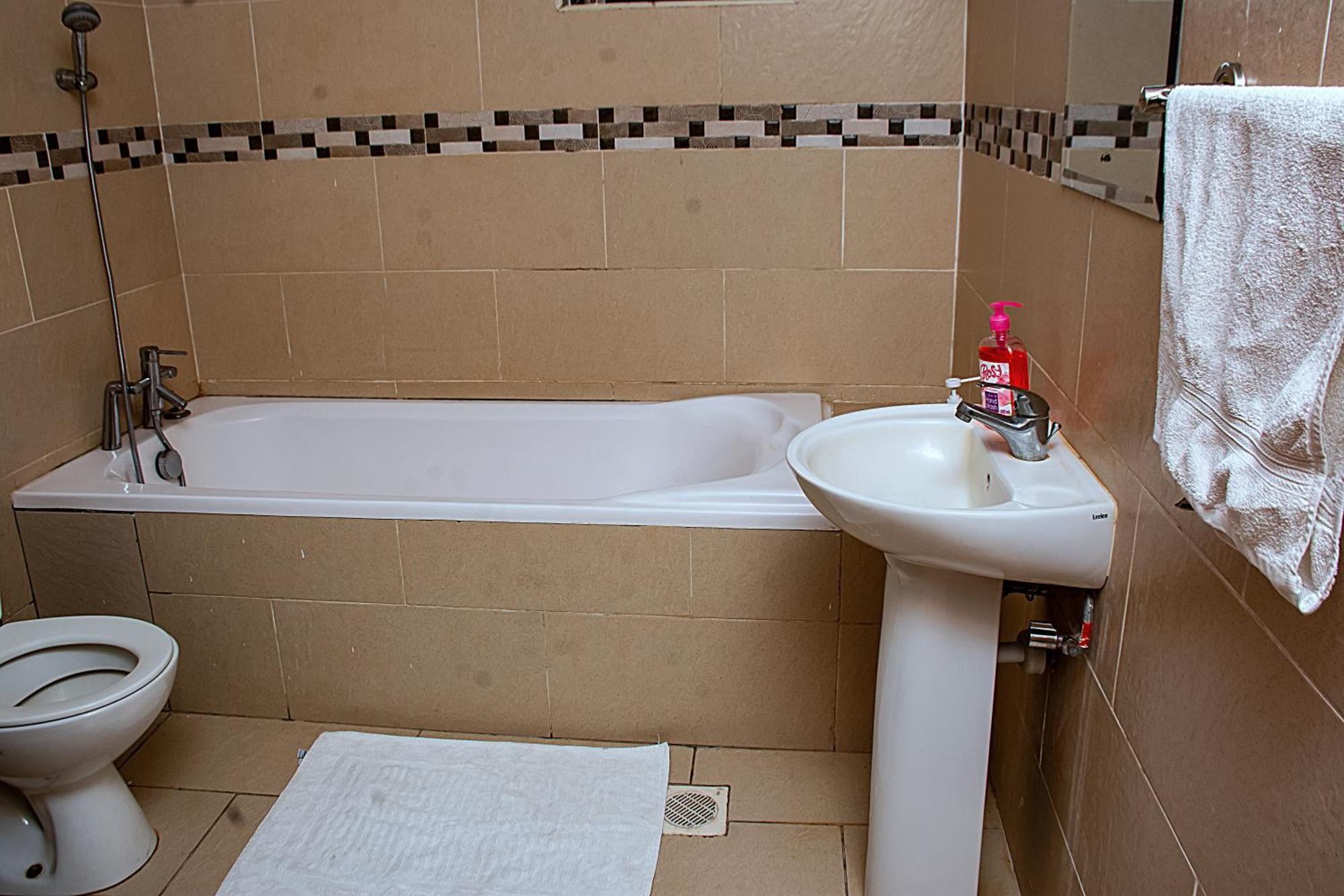 Casa Misa Riverside Duplex Nairobi Extérieur photo
